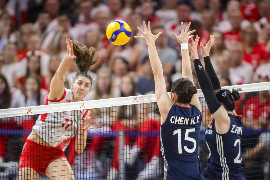 皇冠信用盘平台租用_世界联赛总决赛惜败波兰无缘四强皇冠信用盘平台租用，年轻的中国女排在成长路上“交学费”