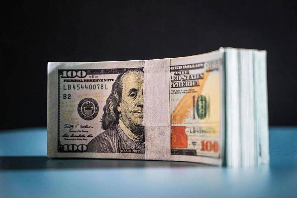 皇冠信用网最新地址
_特朗普高兴坏了!美国公布全球关税后皇冠信用网最新地址
,6个中国邻居对美投降,其中3国出卖中国利益,局势严峻