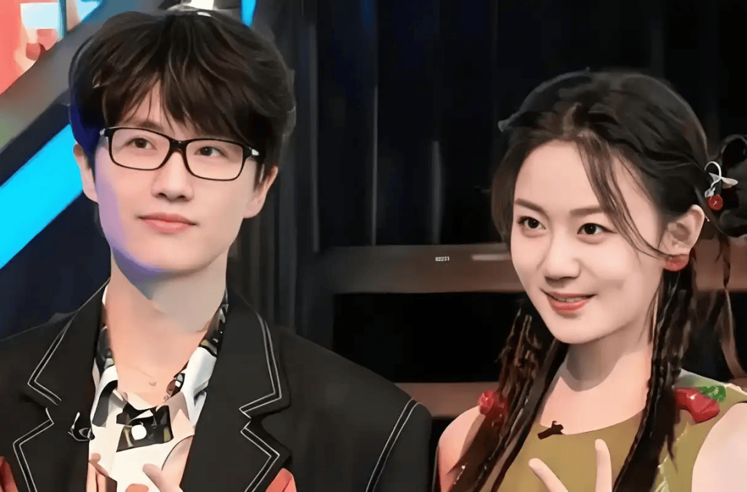 瓦鲁尔(女) vs國際米蘭(女)_歌手许嵩被曝将与主持人冯禧9月9日举办婚礼瓦鲁尔(女) vs國際米蘭(女)，此前两人被偶遇挽手逛街打破“分手传闻”