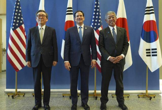 皇冠信用網登2代理申请_被福建舰刺激到了皇冠信用網登2代理申请，美日韩紧急抱团发声明，没想到，中国棋高一着