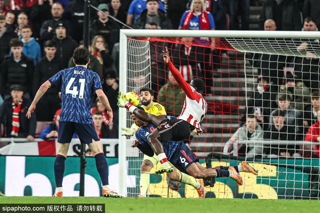 皇冠登3代理注册_10连胜终结皇冠登3代理注册！英超-萨卡破门 阿森纳2-2遭桑德兰补时绝平